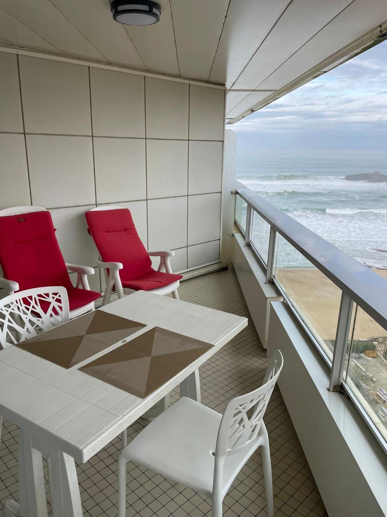Studio Front De Mer Biarritz - Spa & Thalasso エクステリア 写真