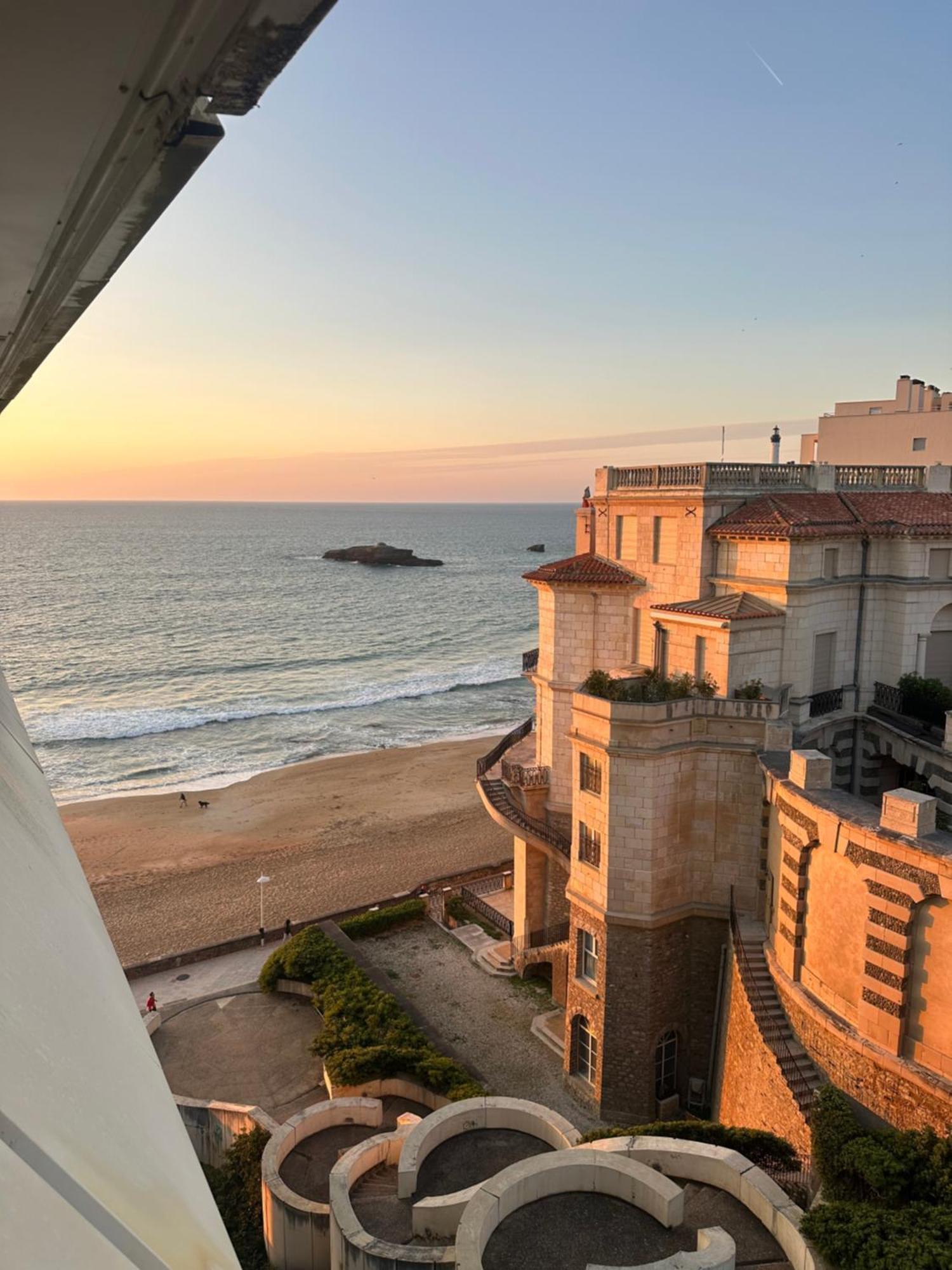 Studio Front De Mer Biarritz - Spa & Thalasso エクステリア 写真